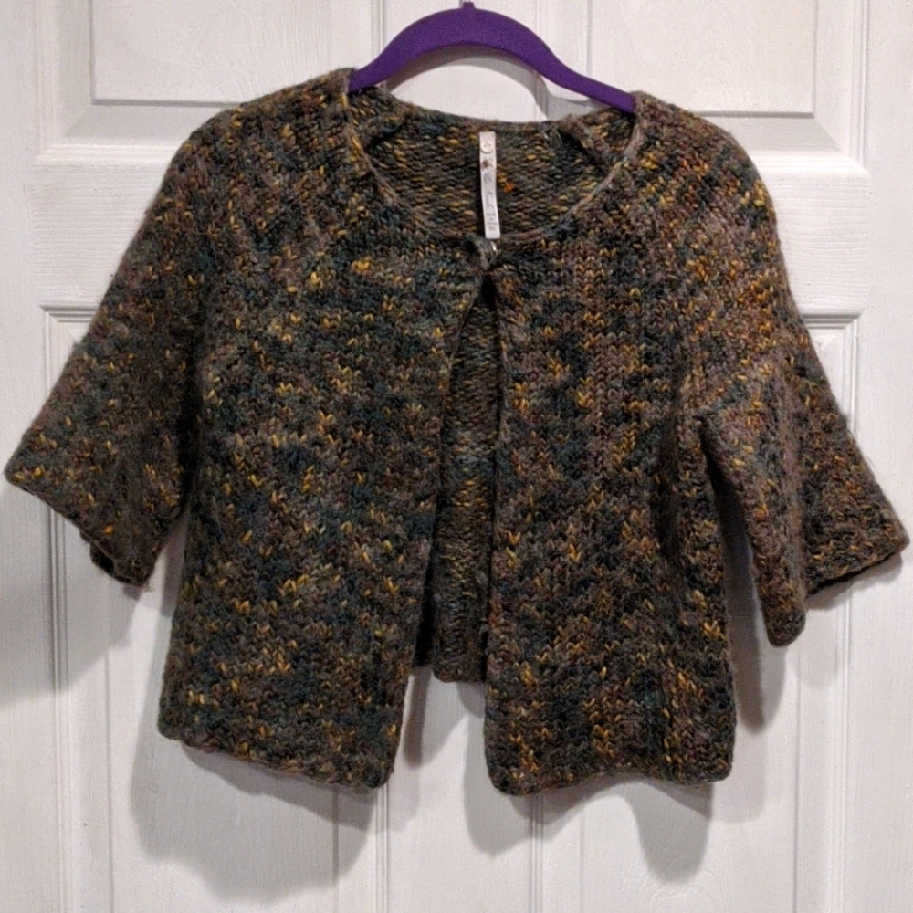 Crop sweater